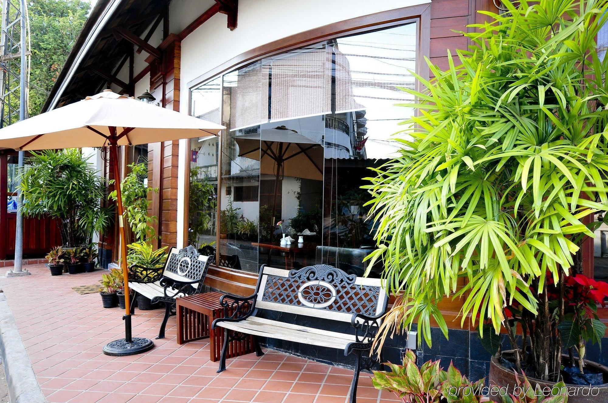 โรงแรมชาลานาบูติค เวียงจันทน์ ภายนอก รูปภาพ